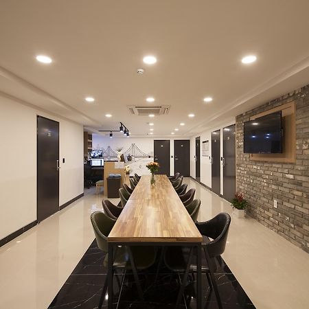 בוסאן Cioharu Guesthouse Gwanganri מראה חיצוני תמונה
