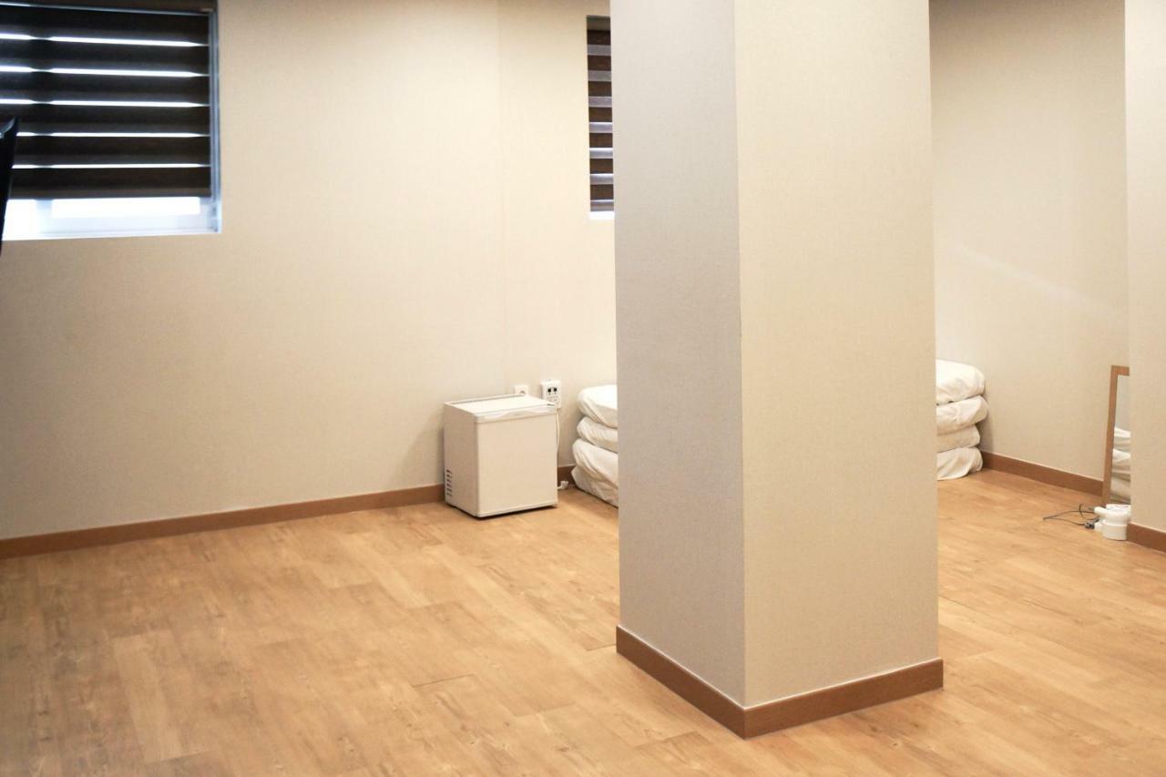 בוסאן Cioharu Guesthouse Gwanganri מראה חיצוני תמונה