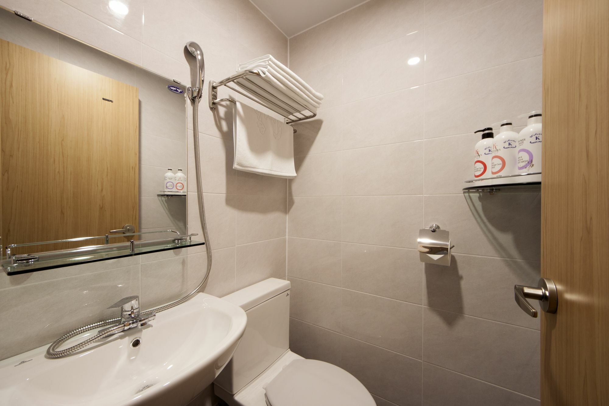 בוסאן Cioharu Guesthouse Gwanganri מראה חיצוני תמונה